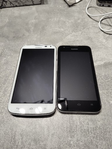 Zdjęcie oferty: 2 uszkodzone telefony Huawei 