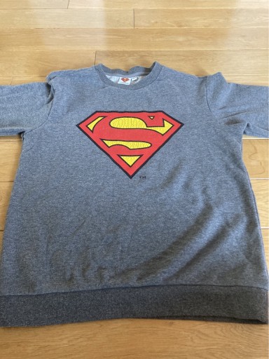 Zdjęcie oferty: Bluza Superman rozmiar 152 cm - używana