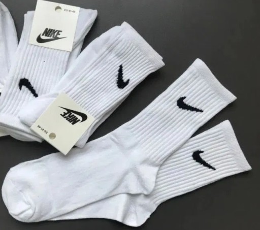 Zdjęcie oferty: Skarpety Męskie Nike Białe.41-45 rozmiar