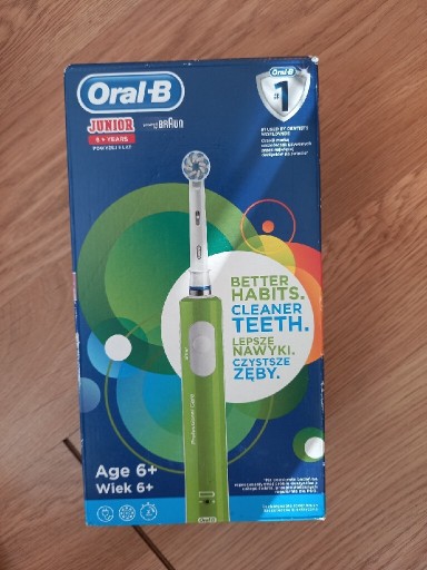 Zdjęcie oferty: Nowa szczoteczka elektryczna oral- B D16 junior 6+