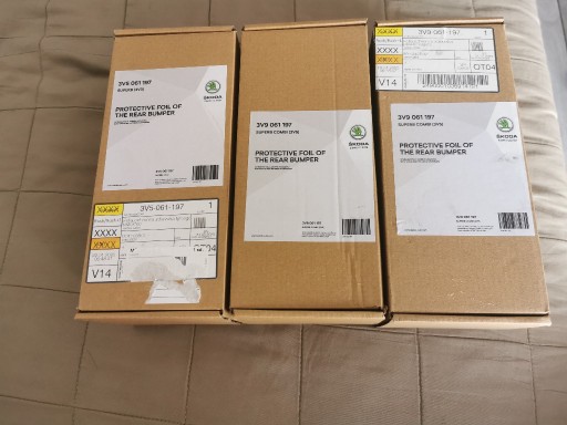 Zdjęcie oferty: NOWA FOLIA OCHRONNA ZDERZAKA TYŁ COMBI SKODA SUPERB 3V9061197
