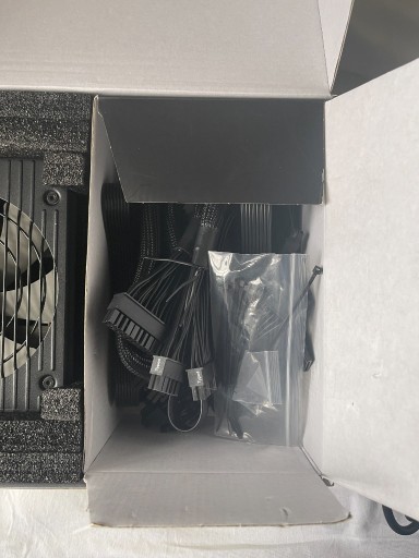 Zdjęcie oferty: Corsair RM1000x 