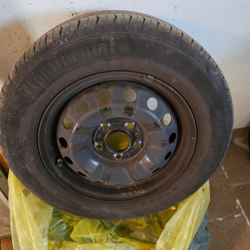 Zdjęcie oferty: 4. Kola z oponami 15 z czujnikami