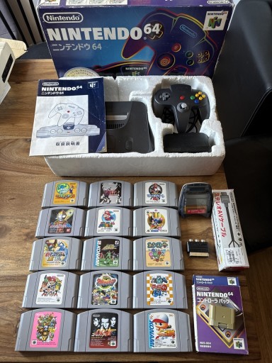 Zdjęcie oferty: Nintendo 64 w pudełku, 15 gier, piękny zestaw