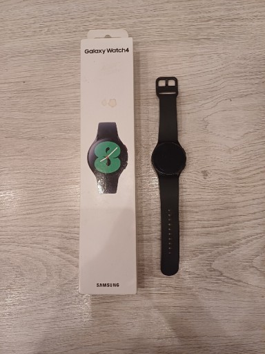 Zdjęcie oferty: Samsung Galaxy Watch 4 40mm