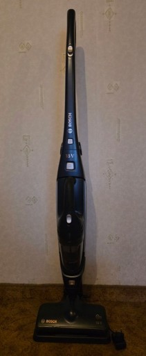 Zdjęcie oferty: Odkurzacz Bosch Move 2in1
