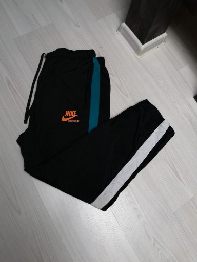 Zdjęcie oferty: Spodnie szelesty Nike Size XXL M l xl