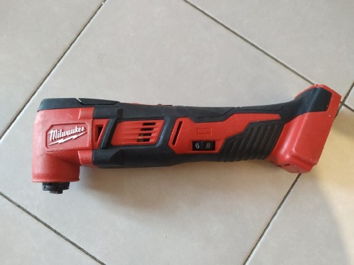 Zdjęcie oferty: Urządzenie wielofunkcyjne Milwaukee m 18v