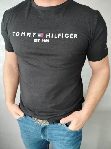Zdjęcie oferty: T-shirt męski Tommy Hilfiger rozmiar M L XL 