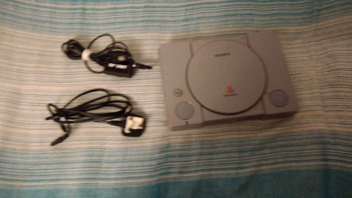 Zdjęcie oferty: Psx1 Playstation 1 + gry