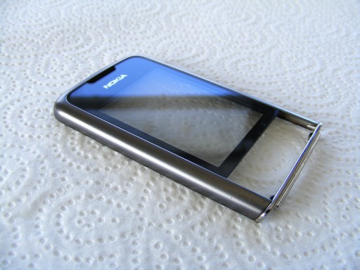 Zdjęcie oferty: Nokia 8800 Carbon Arte - szybka, osłona góra