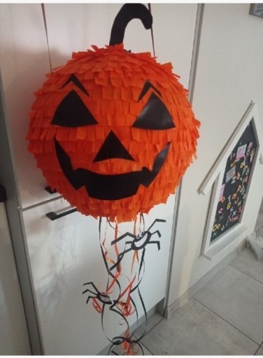 Zdjęcie oferty: PINIATA halloween dynia z kijem i zadaniami.pajak