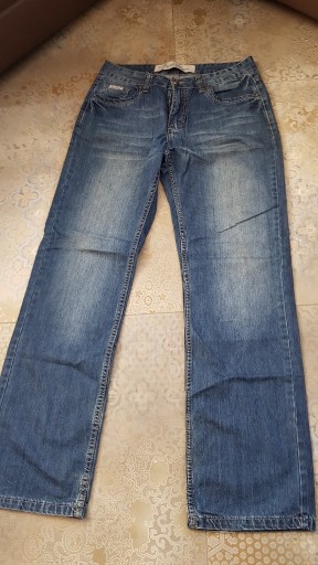 Zdjęcie oferty: Spodnie Jeansy "Sunbird Jeans"