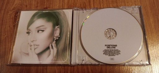 Zdjęcie oferty: ARIANA GRANDE - Positions CD near mint