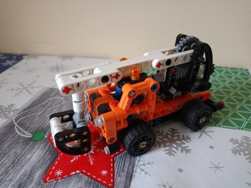 Zdjęcie oferty: LEGO TECHNIC 42088. 