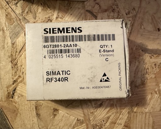 Zdjęcie oferty: Nowy czytnik Siemens 6GT2801-2AA10 FR300