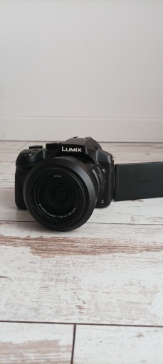 Zdjęcie oferty: Panasonic Lumix DMC-FZ300 4K