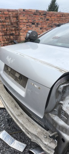 Zdjęcie oferty: Klapa bagażnika a4 b6 lc7z 