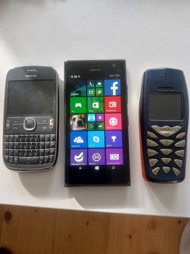Zdjęcie oferty: Nokia Lumia 735, Nokia 3510I, Nokia Asha 302