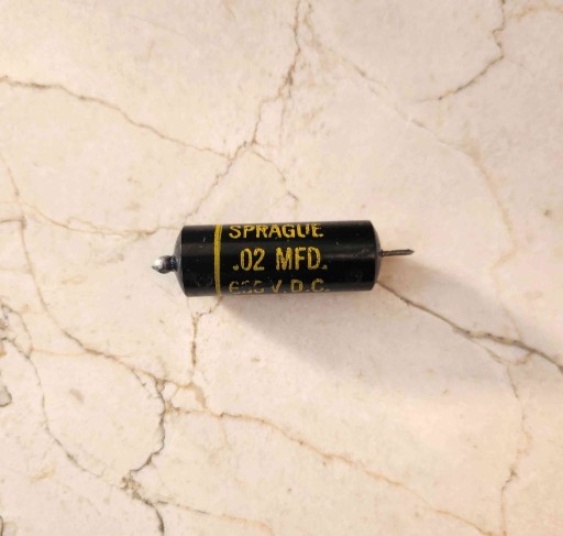 Zdjęcie oferty: Kondensator Black Beauty 22nF / 600V Audio do gitary PIO