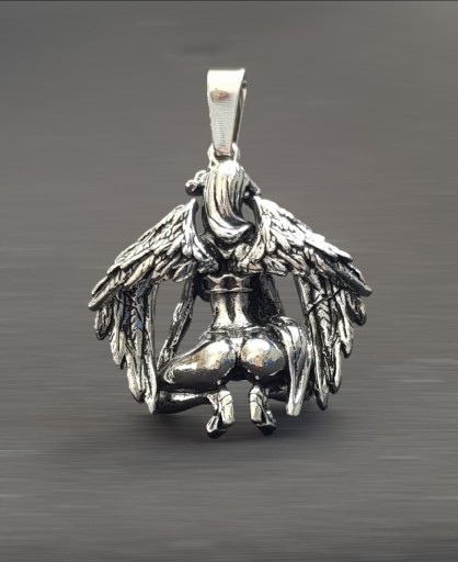 Zdjęcie oferty: Metalowy naszyjnik kobieta anioł demon sukkub