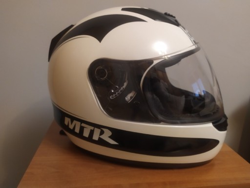 Zdjęcie oferty: Kask MTR Rozm. M  (57-58)