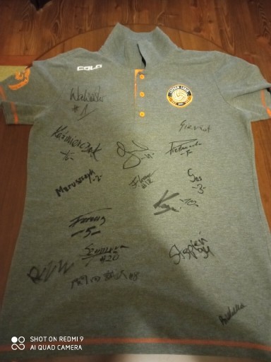 Zdjęcie oferty: Koszulka Polo Cuprum Lubin Autografy drużyny !!!