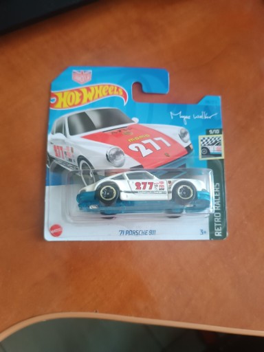 Zdjęcie oferty: Hot Wheels 71 Porsche 911