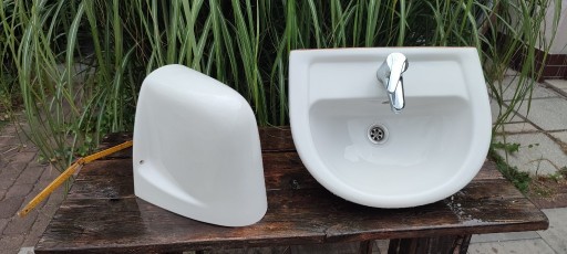 Zdjęcie oferty: Umywalka Clivia 50cm z baterią i osłoną ceramiczną