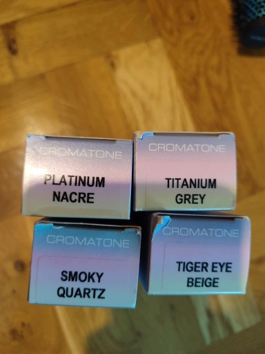 Zdjęcie oferty: sprzedam farby do włosów profesjonalnych marek cromatone i montibello.