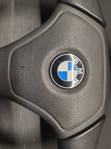 Zdjęcie oferty: Kierownica AirBag BMW E46 1999 stan bardzo dobry