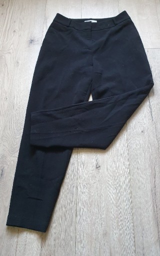Zdjęcie oferty: Spodnie czarne Reserved r. M 