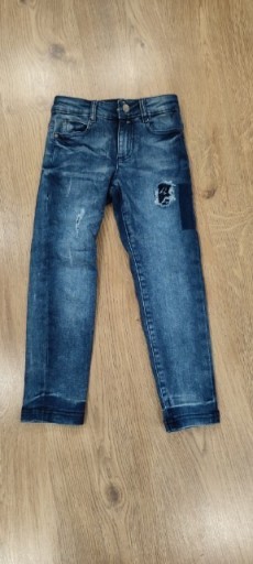 Zdjęcie oferty: Spodnie jeansowe 116