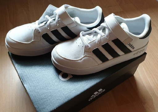 Zdjęcie oferty: Buty dziecięce Adidas - r35, dł wkładki 21,5 cm