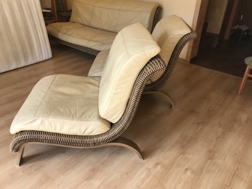 Zdjęcie oferty: Sofa 3 os + dwa fotele ratan skóra