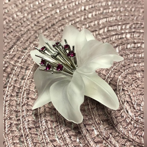 Zdjęcie oferty: Elegancka broszka damska kwiat Brylant Rubin Kwarc