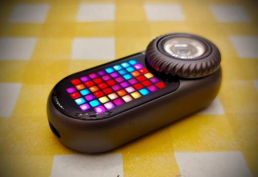 Zdjęcie oferty: Unikat - latarka LoopGear - LOOP DOT - NOWA!