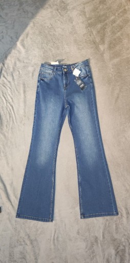 Zdjęcie oferty: Spodnie Jeansowe Dziewczę dzwony COOL CLUB 158 cm