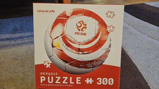Zdjęcie oferty: Puzzle okrągłe Piłka PZPN 300 elementów