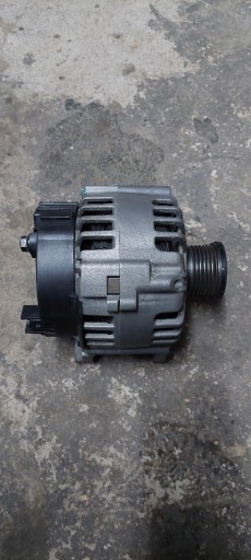 Zdjęcie oferty: Alternator Valeo SG12B071