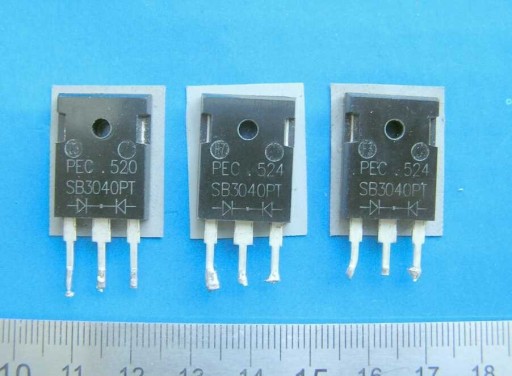 Zdjęcie oferty: Podwojne diody prostownicze SB3040