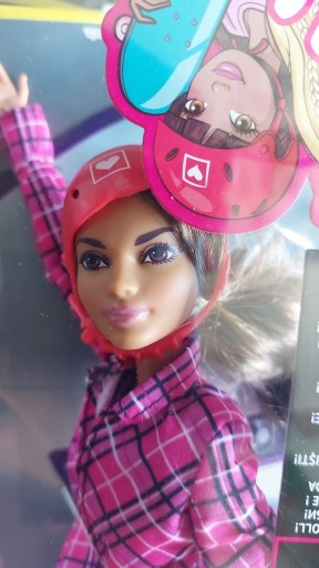 Zdjęcie oferty: Lalka Barbie Made to move Skaterka deskorolka MTM