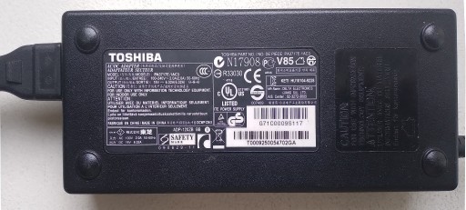 Zdjęcie oferty: Zasilacz do laptopa Toshiba 19V, 6,32A, 120W