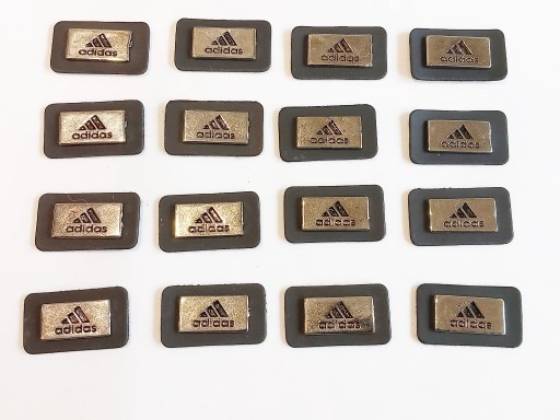 Zdjęcie oferty: naszywka adidas znaczek wpinka  aplikacja metalowa
