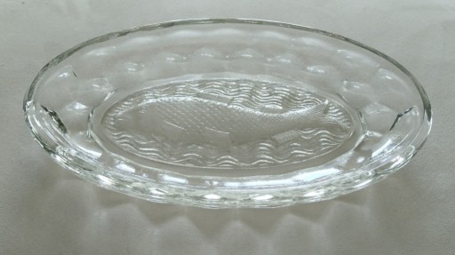 Zdjęcie oferty: Półmisek śledziówka szkło prasowane ryba Hortensja