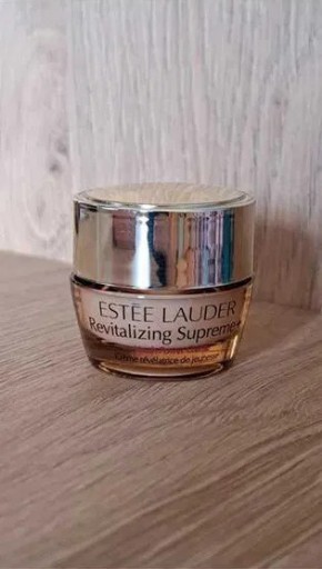 Zdjęcie oferty: Estée Lauder Revitalizing Supreme+ Youth krem 7 ml