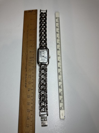Zdjęcie oferty: zegarek SEKONDA damski kolor srebrny dziewczęcy