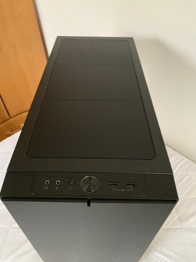 Zdjęcie oferty: Obudowa do komputera Fractal Design Define C Midi Tower ATX Czarna