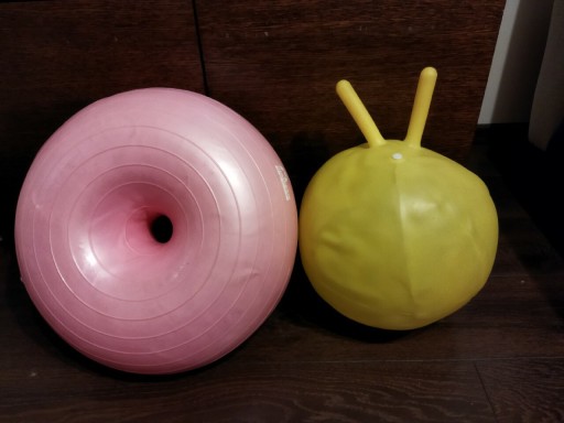 Zdjęcie oferty: Piłka skoczek, piłka gimnastyczna Donut