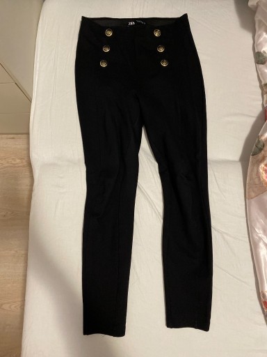 Zdjęcie oferty: Czarne spodnie oficerskie guziki Zara